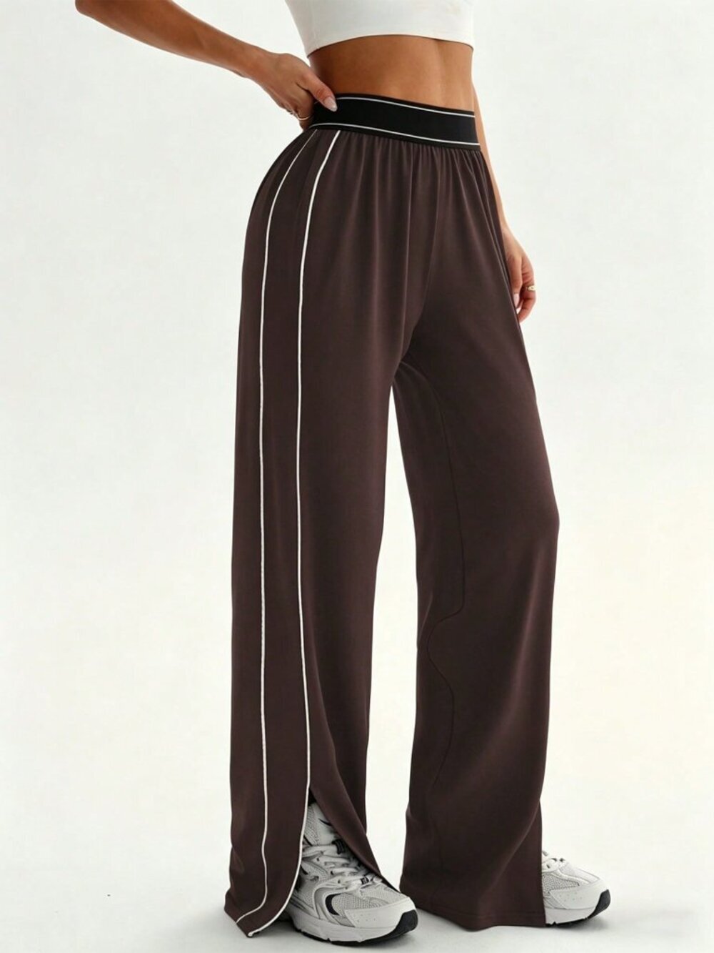 Rust Brown Loose Fit Straight Leg Women's Sweatpants with Pockets - Picture 3 of 4